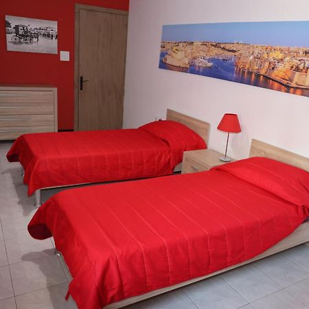 Very Bright Well Kept Apartment Marsaskala Ngoại thất bức ảnh