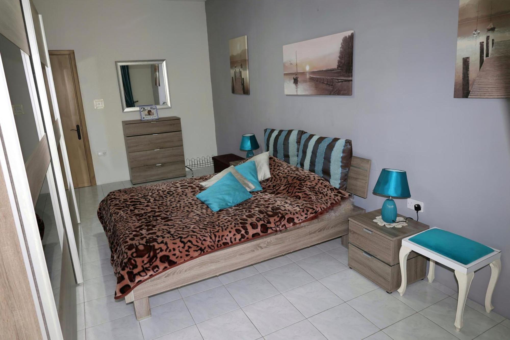 Very Bright Well Kept Apartment Marsaskala Ngoại thất bức ảnh